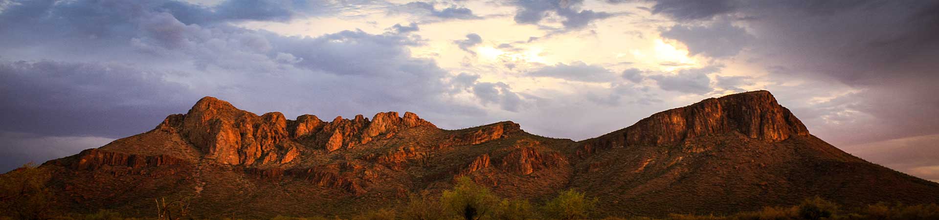 White Stallion Ranch page header